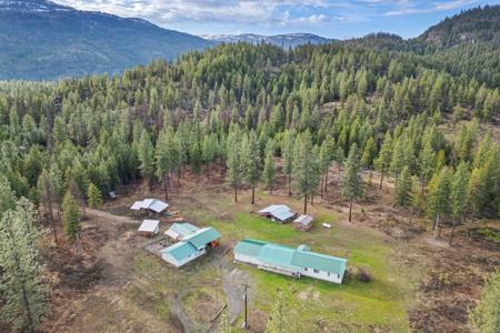 3714 B Sand Creek Rd