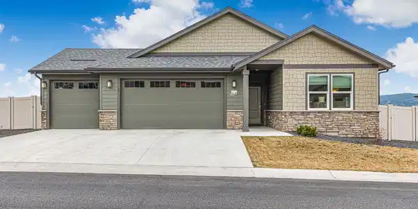 20754 E VALLEY VISTA Dr