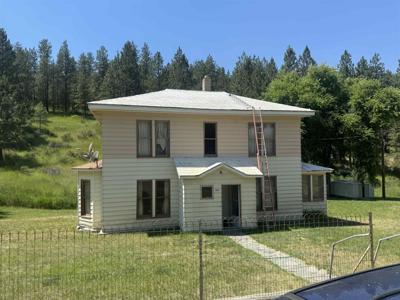 39297 N Halverson Canyon Rd