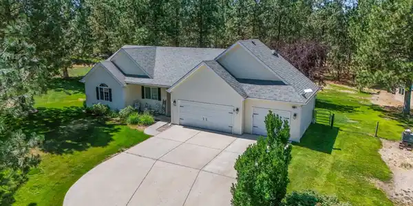 5885 Sandy Court Rd