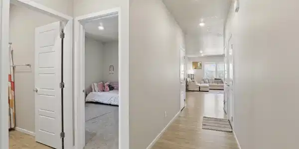Image 4 Image 4