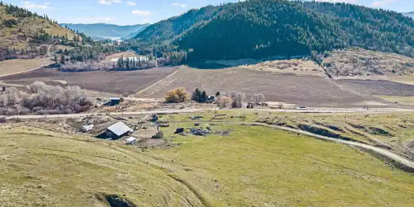 2697 Bridgeman-Rettiger Rd