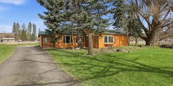 2239 Spence Rd