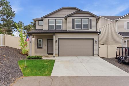 19698 E 3rd Ln