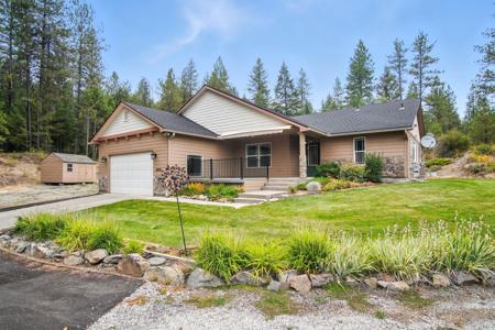 2419 E Canter Ln