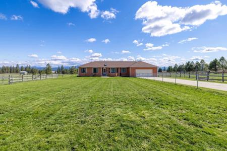 25110 N Aspen Grove Ln