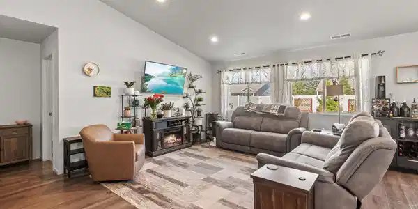 Image 3 Image 3
