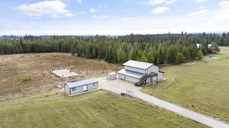 4725 Williams Valley Rd
