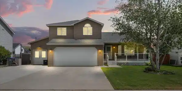 1116 N Tara Lee Dr