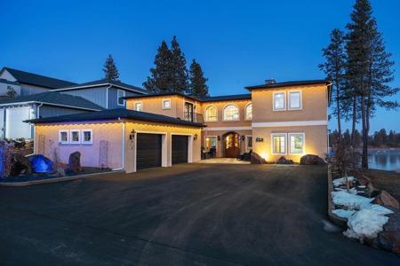 12021 S Greenfield Ln