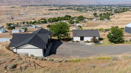 2860 Scenic Hills Dr