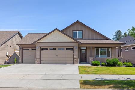 22835 E Edgewater Ln