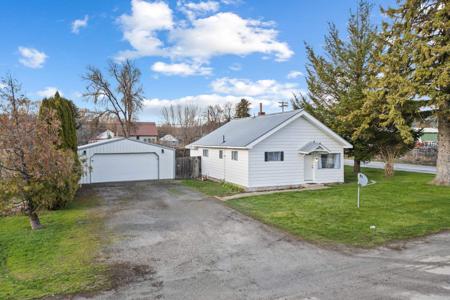 202 W Court Ave