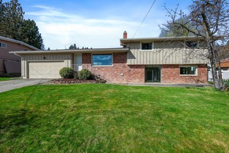 1120 S Wright Blvd