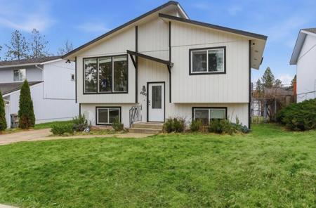 4020 E 34th Ave