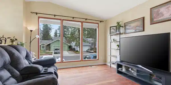 Image 4 Image 4