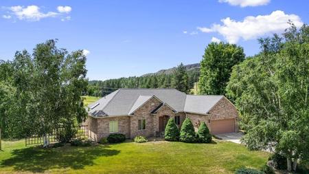 897 Townsend Sackman Rd