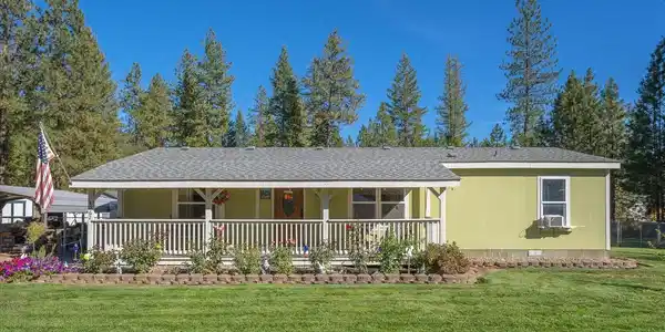 4062 Pine Meadows Dr