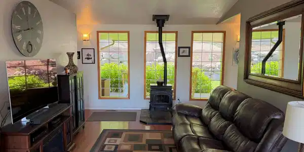 Image 4 Image 4