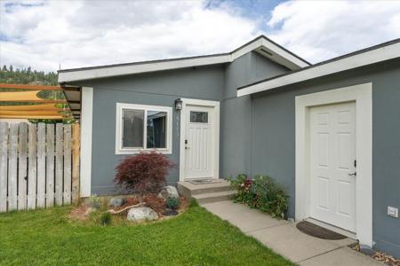 5113 E Fairview Ave