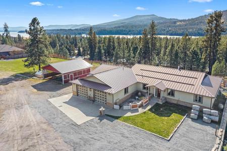 1344 Pine Crest Way