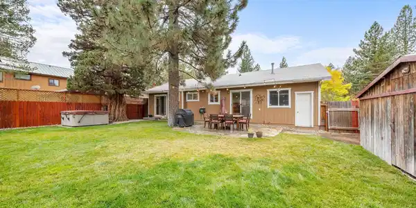 2001 Washoe Street