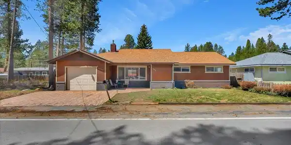 1450 Glenwood Way
