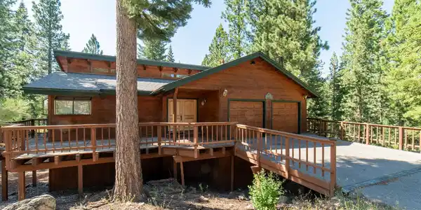 214 Uplands Way