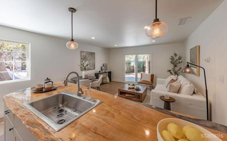 1103 Tomahawk Lane