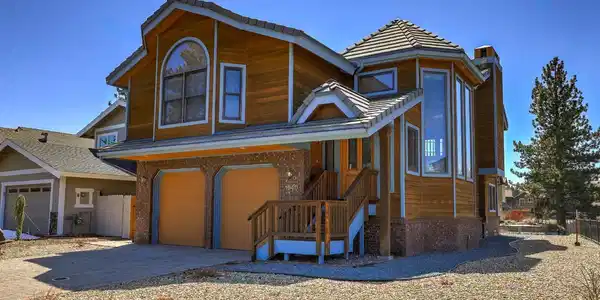 1940 Kokanee Way