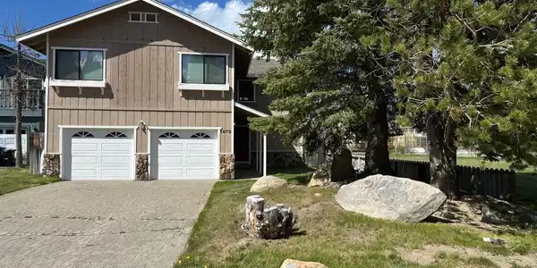 1975 Venice Drive