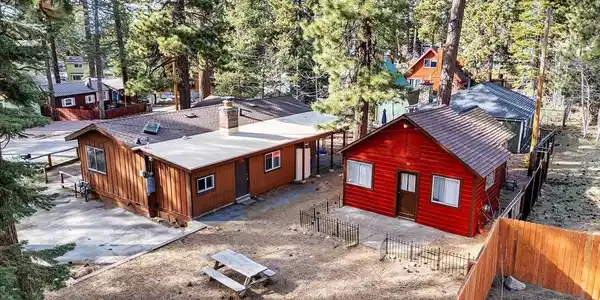 1083 Aspenwald Road