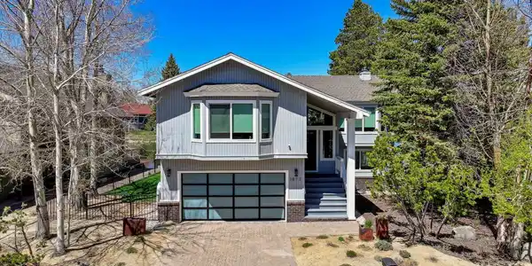 1873 Venice Drive