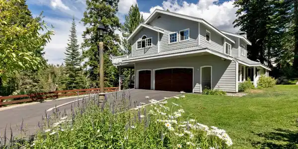 289 Heather Circle