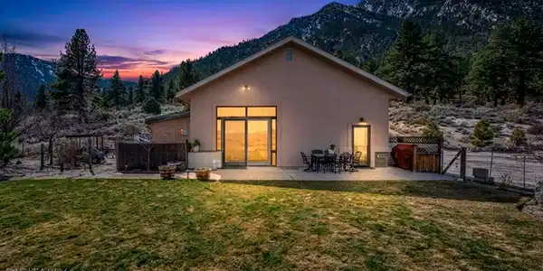 466 Horsethief Circle