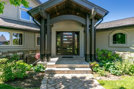 2176 Balboa Drive