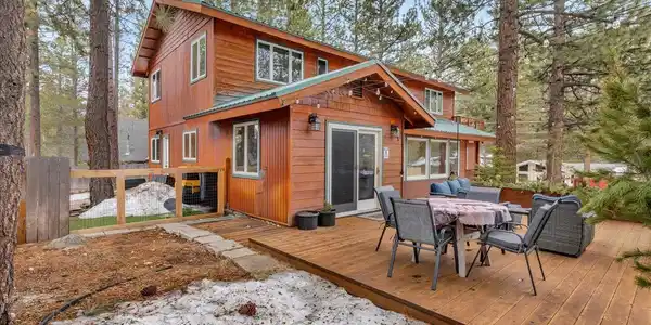 3438 Beaver Brae