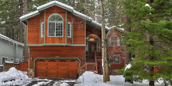 2271 Sierra House Trail