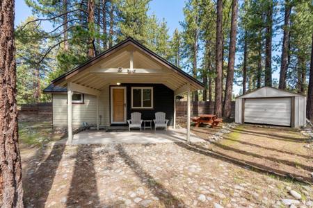1247 Heather Lake Road