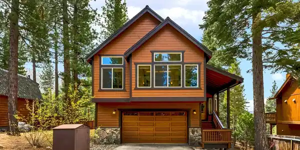 2121 Marshall Trail
