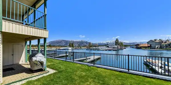 439 Ala Wai Boulevard