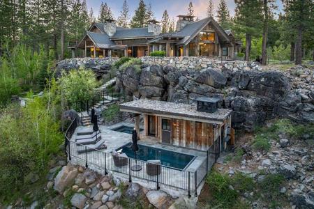 8161 Valhalla Drive