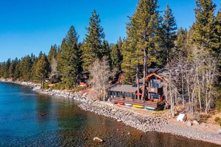 3334 Edgewater Drive