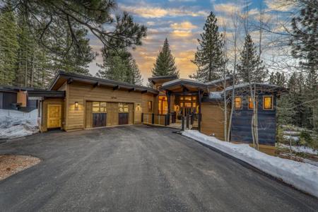 10789 Labelle Court, Truckee CA 96161-2989