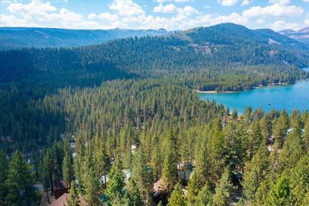 12605 E Sierra Drive, Truckee CA 96161