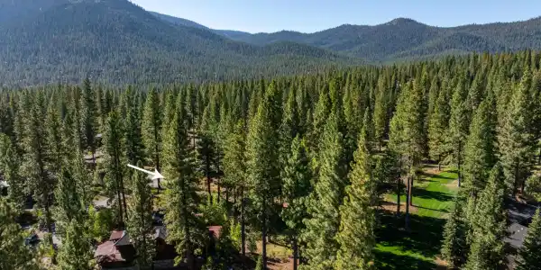8331 Thunderbird Circle, Truckee CA 96161