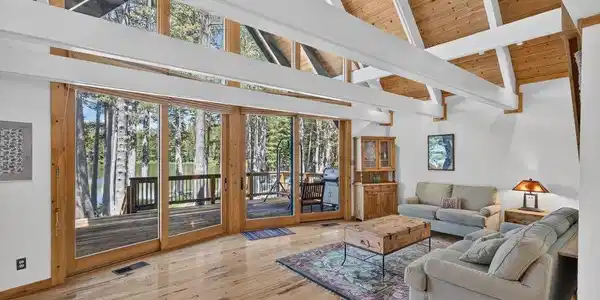 3219 Lake Drive, Soda Springs CA 95728
