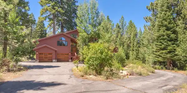 10850 Pine Cone Drive