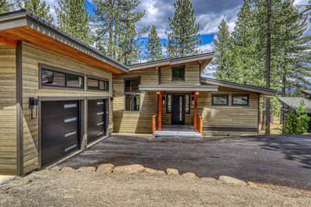11083 China Camp Road, Truckee CA 96161
