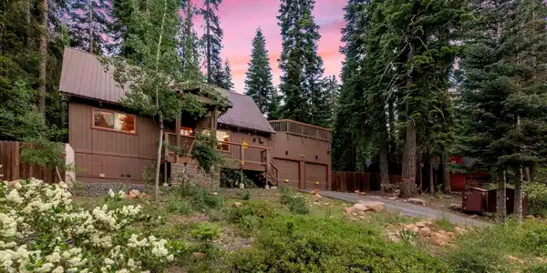 1133 Regency Way, Tahoe Vista CA 96161-9807